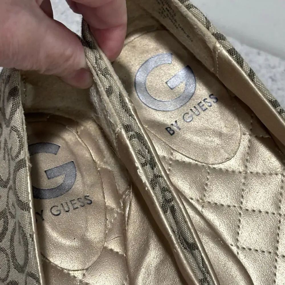 Guess flats ladies slip on casual shoes tan brown logo canvas gold buckle 9.5M